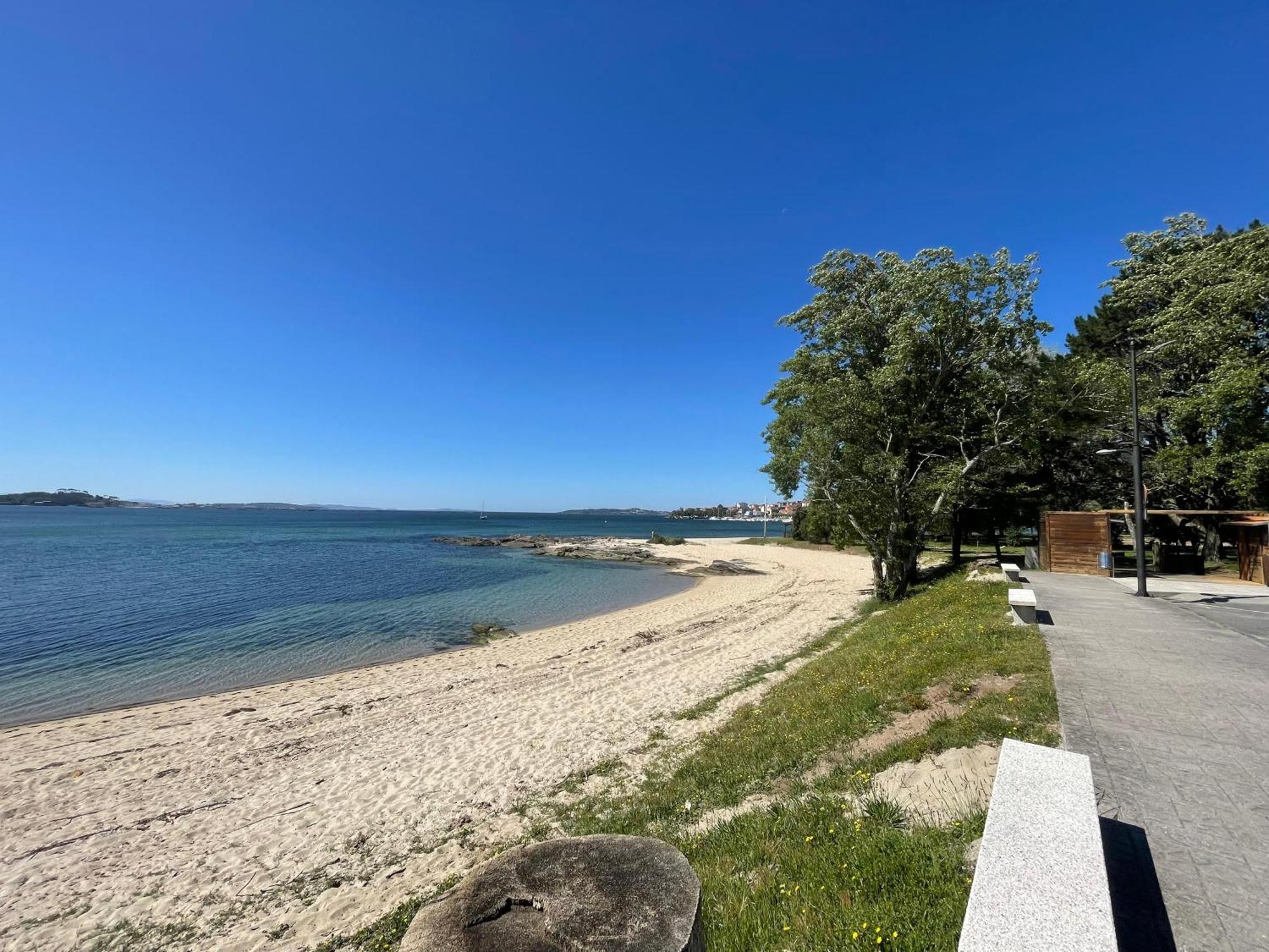 Piso Cerca De La Playa En Escarabote,Boiro Apartman Kültér fotó
